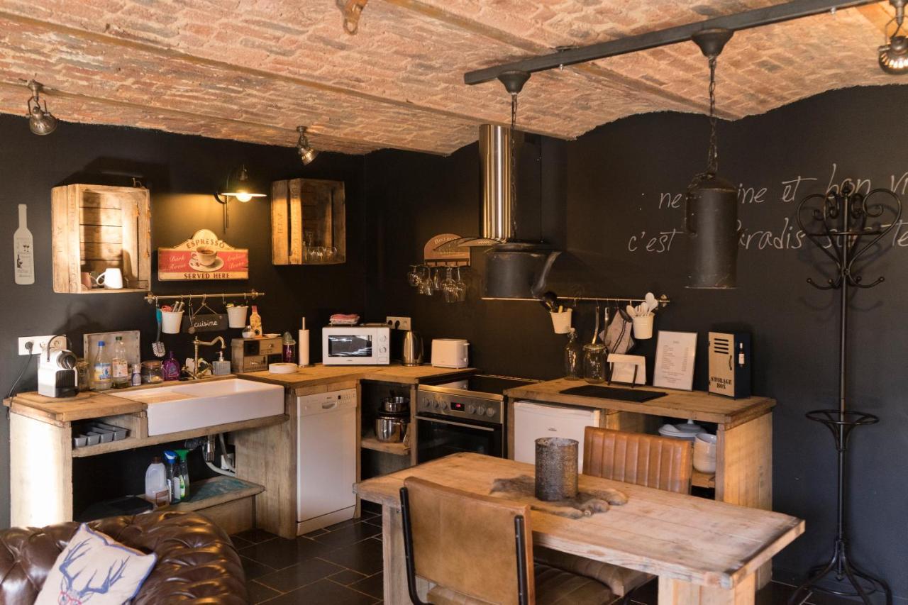 Gite De Corbion Loft1 Ciney Eksteriør bilde
